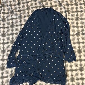 Victoria's Secret Navy Heart Print Robe